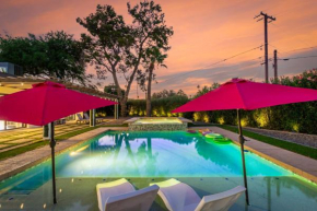 NEW Windsor Modern Retreat Pool Spa Volleyball